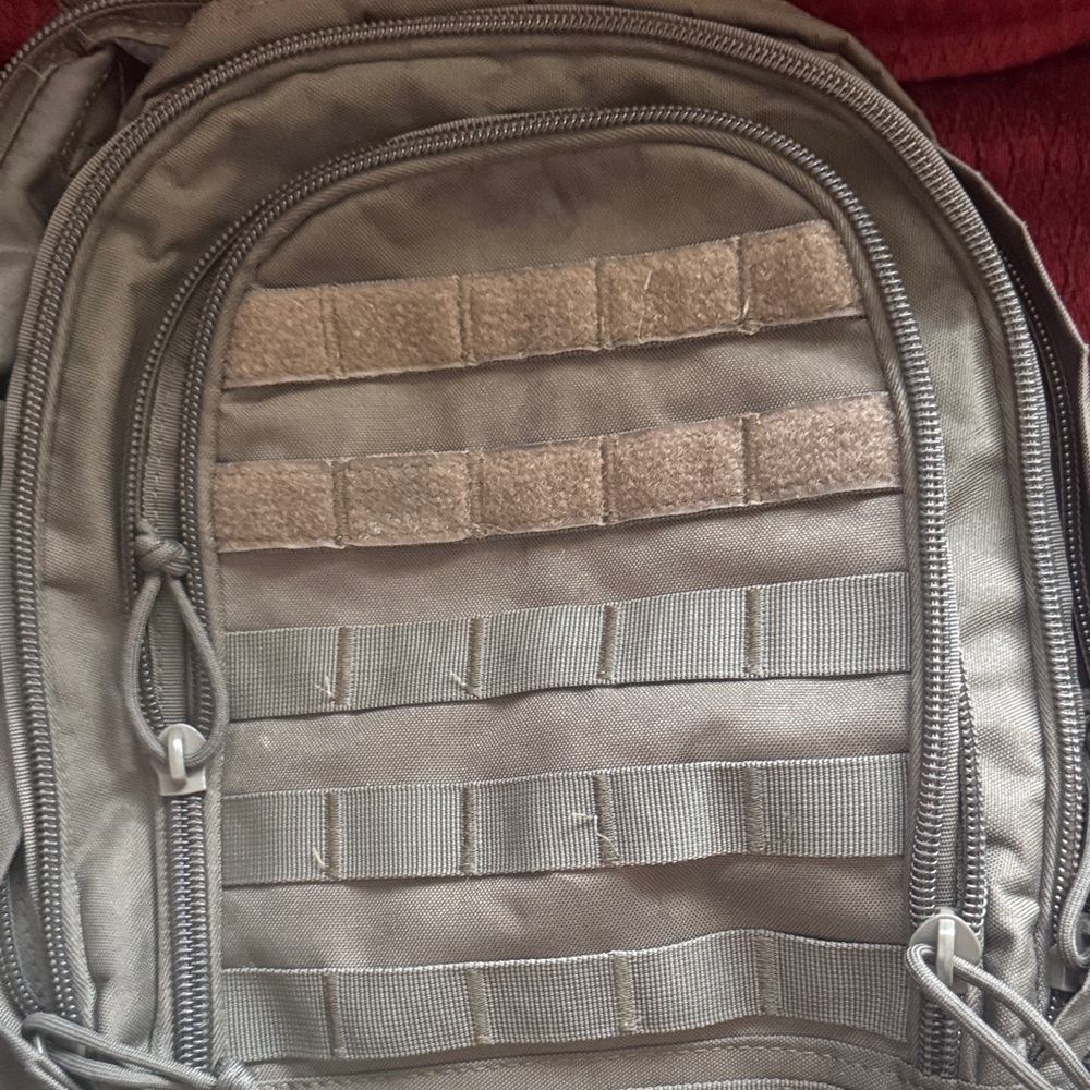 U.S. Army Olive Tactical Backpack - Picture 5 of 11